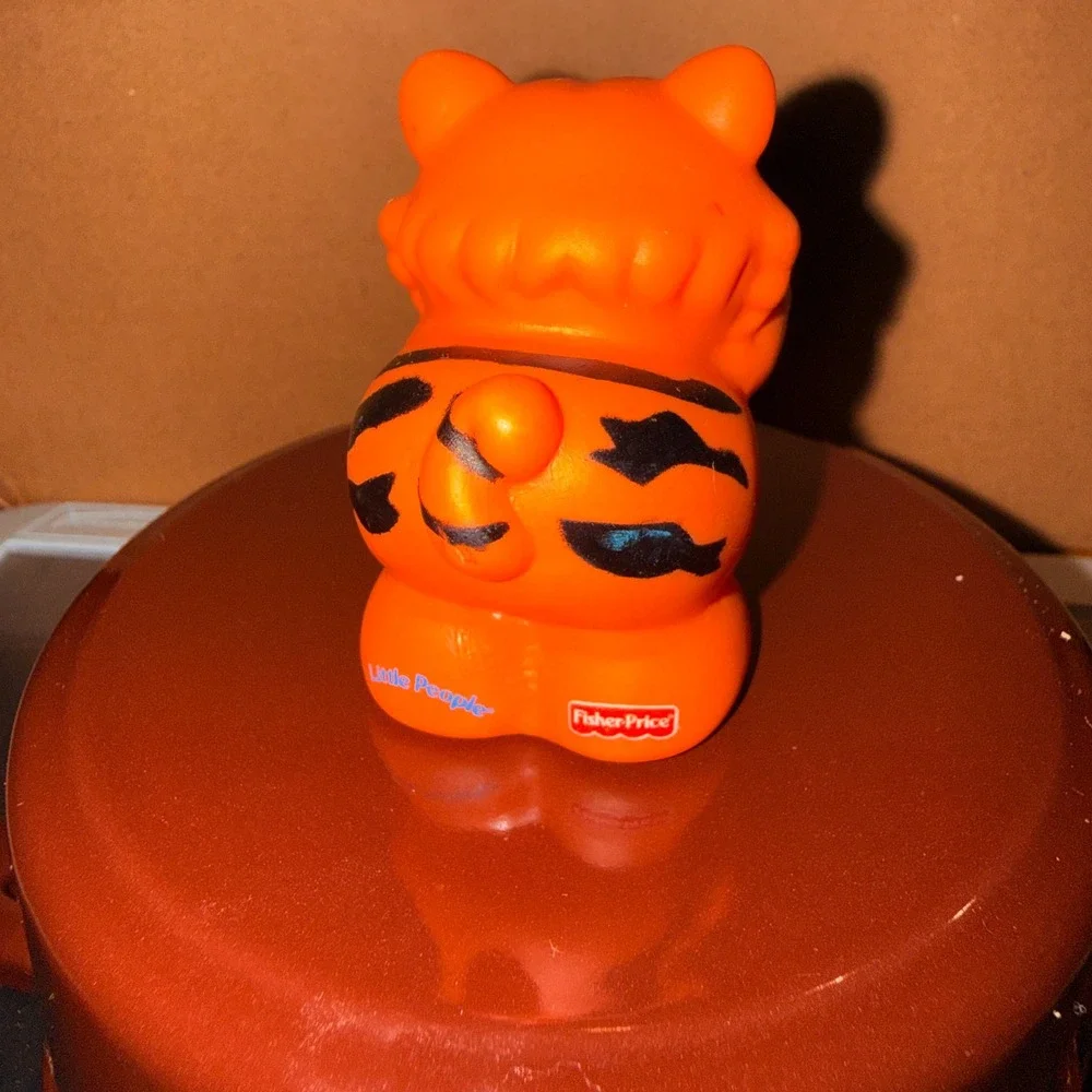 Fisher-Price Little People Tiger Kids OS Orange Good 2001 Mattel Zoo Animal‎ Toy